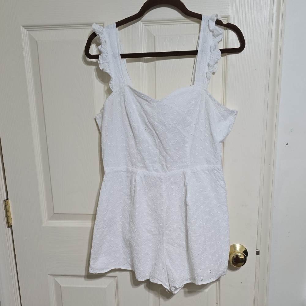 Francesca's Collections White Eyelet Ruffle Top